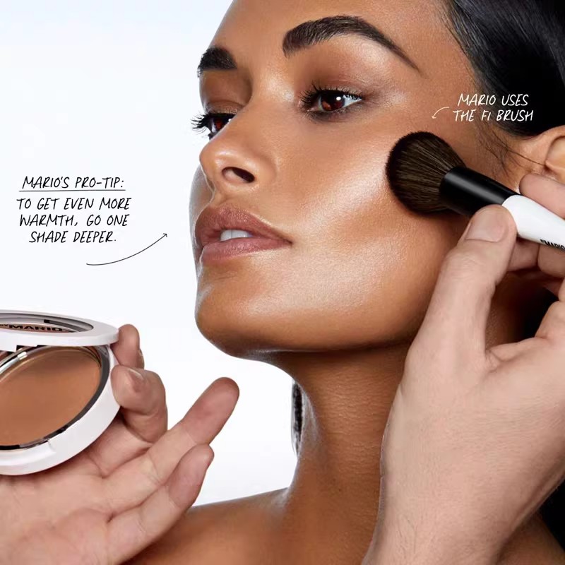 Poudre de contouring matifiant - Fenty Beauty Makeup Highlighter avis et prix
